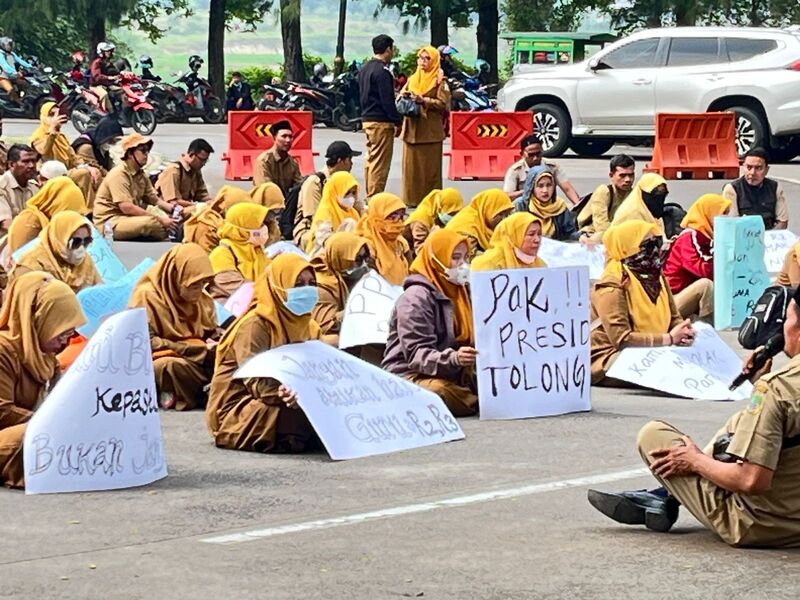 Formasi PPPK: Ketidakpuasan Guru Honorer Terhadap Kebijakan Dinas Pendidikan