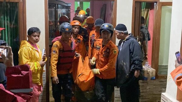 Kepala BPBD Bogor: Longsor Puncak Bogor Mengakibatkan Dua Korban Jiwa