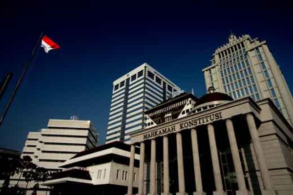 Dosen dan Mahasiswa UII Gugat Pensiun Seumur Hidup Anggota DPR ke MK, Dinilai Tak Proporsional dan Langgar Konstitusi